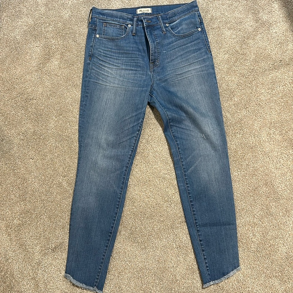 Madewell 10” high rise skinny jeans.  Size 31.